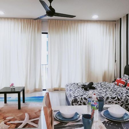 Peanut Butter Homestay - Trefoil Setia Alam Шах-Алам Екстер'єр фото