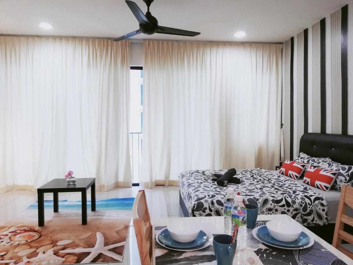Peanut Butter Homestay - Trefoil Setia Alam Шах-Алам Екстер'єр фото